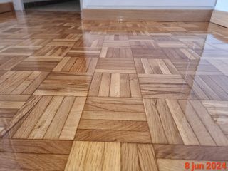 Lijado y barnizado parquet 