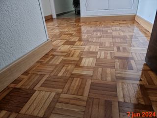 Lijado y barnizado parquet 