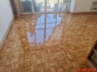 Lijado y barnizado parquet 