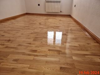 Lijado y barnizado parquet 