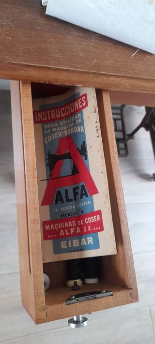 ALFA Máquina de Coser