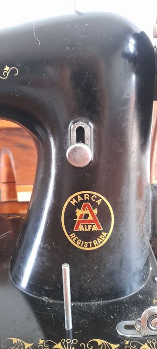 ALFA Máquina de Coser