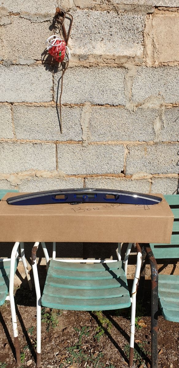 Tirador Maletero Ford