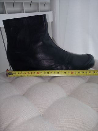 Zapatos botines de piel talla 43