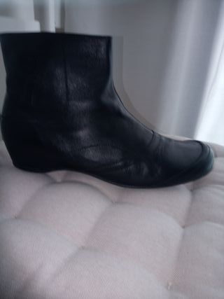 Zapatos botines de piel talla 43
