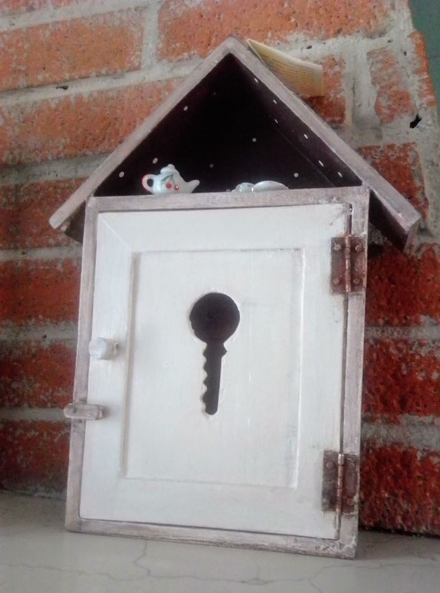 Casetta portachiavi nuova