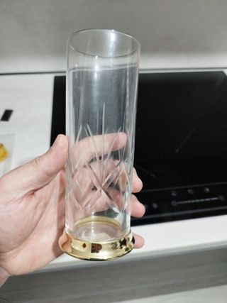 Juego de vasos y cubitera bañada en oro
