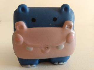 Cubos sonoros apilables de animales