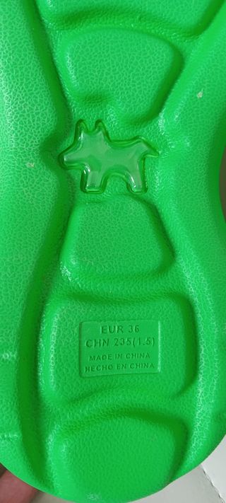 Chanclas Bimba y Lola con plataforma