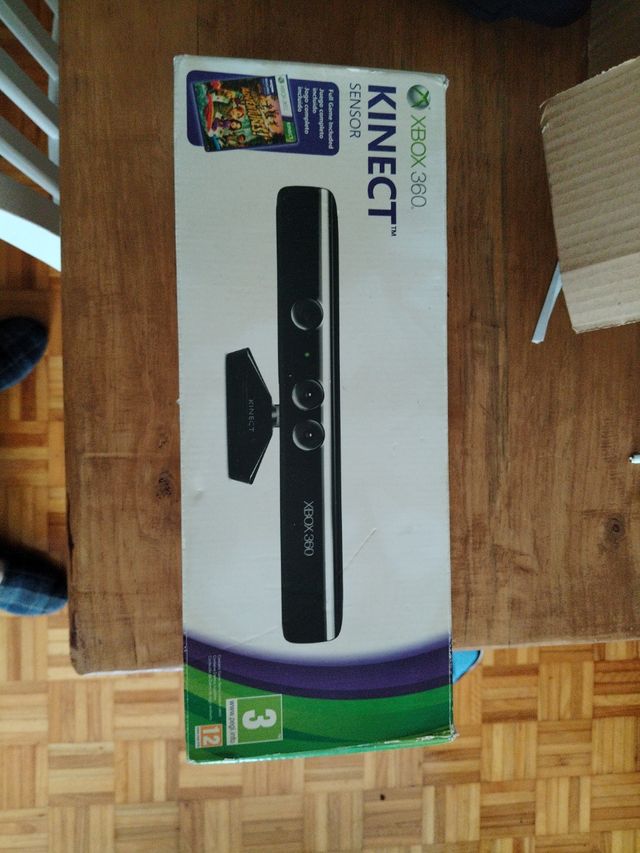 XBOX 360 KINECT con dos juegos