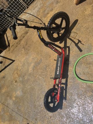 Patinete nord styl buen estado
