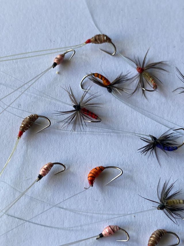 n.18 mosche artificiali per temoli