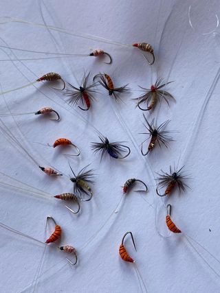 n.18 mosche artificiali per temoli