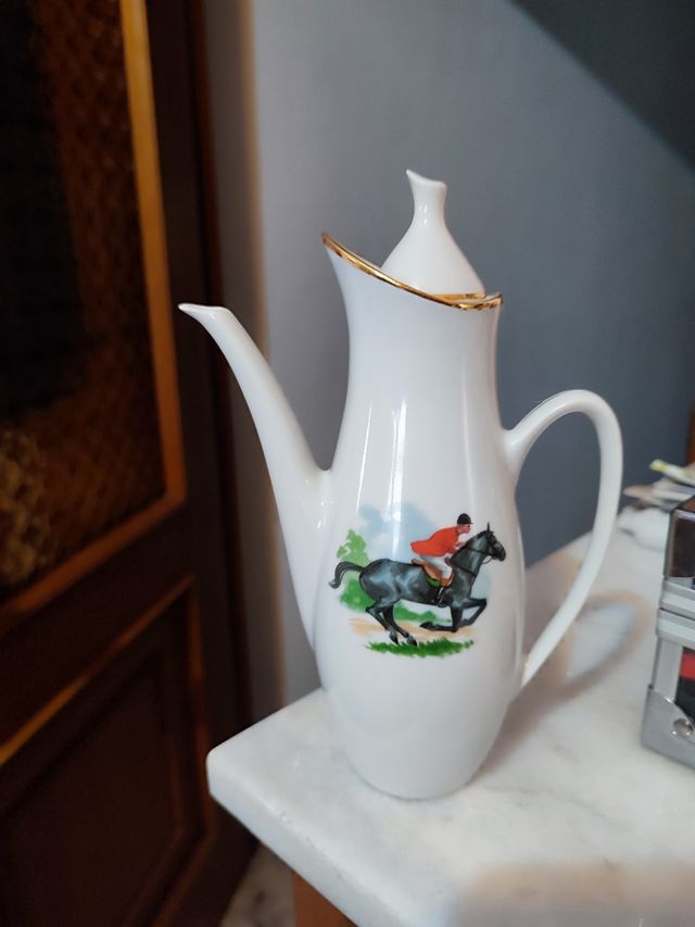 Juego de taza y tetera