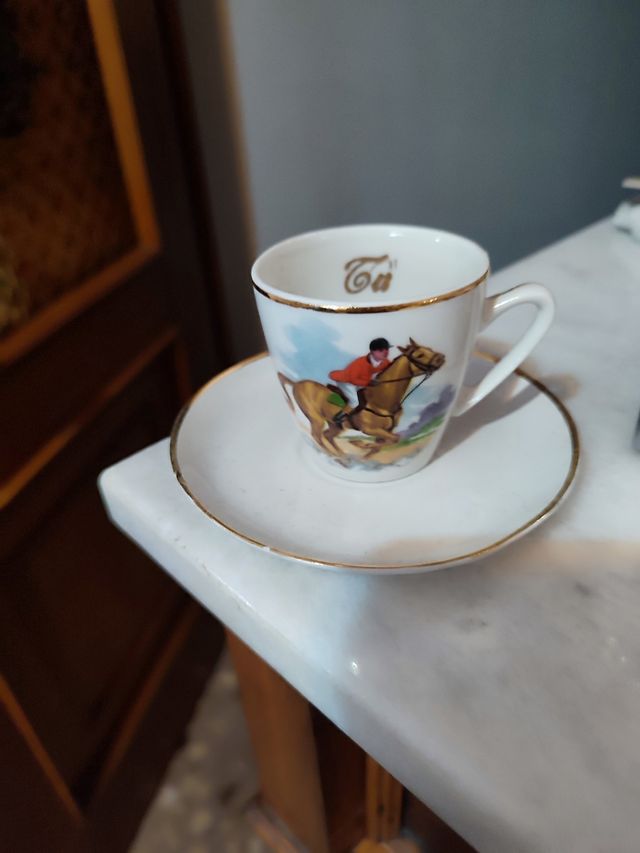 Juego de taza y tetera