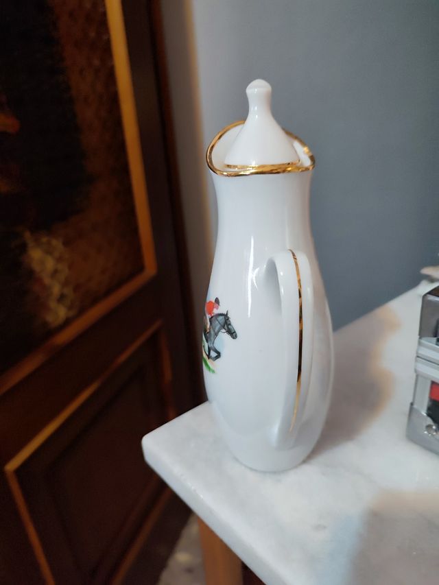 Juego de taza y tetera