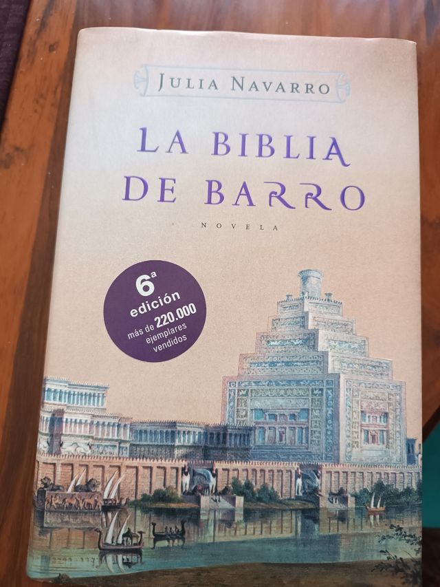 Libro La Biblia de Barro, de Julia Navarro