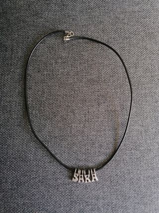 Collar nombre Sara