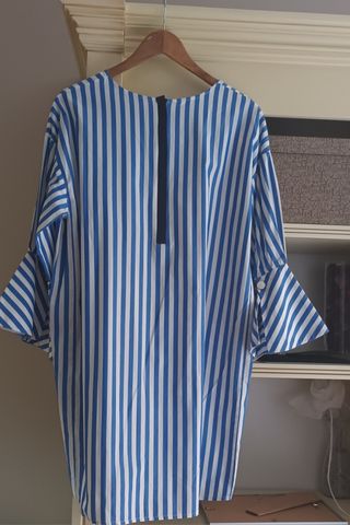 Vestido de rallas de Zara talla L