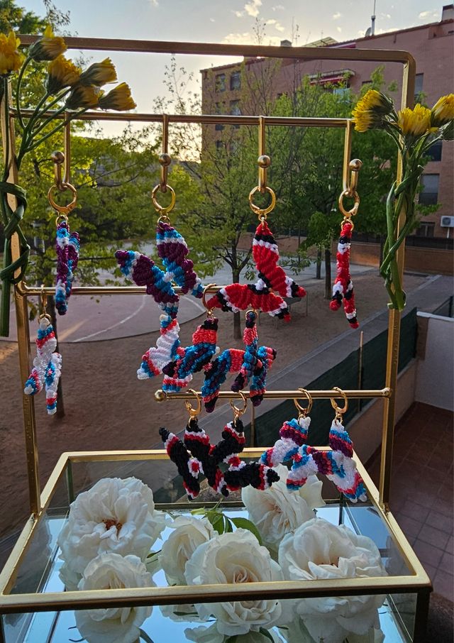 Orecchini a farfalla