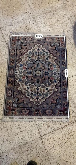 Tappeto Orientale in Lana Annodata a Mano