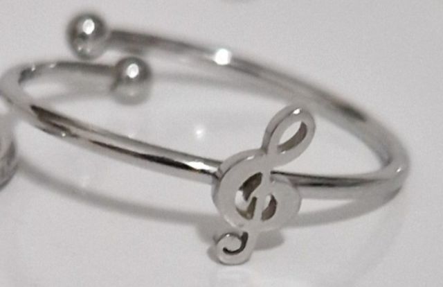 2 ANILLOS BISUTERÍA