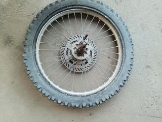 Rueda delantera ktm y  Husqvarna 