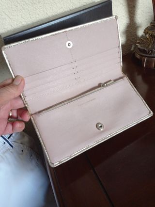 Cartera monedero dorado Purificación García