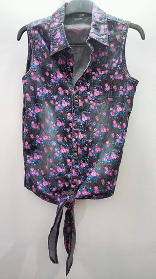 Camisa vaquera floral