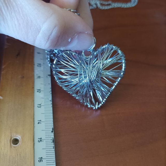 Collana con cuore tridimensionale