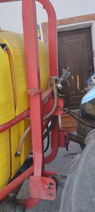 Fumigadora agricola tractor