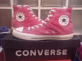 Converse edición especial color red