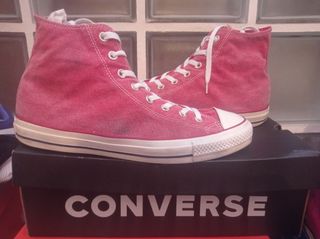 Converse edición especial color red