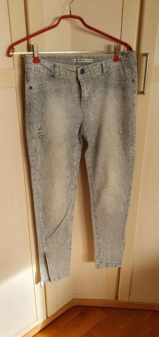 PANTALÓN RAYAS STRADIVARIUS
