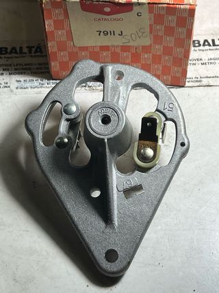 7911J Tapa porta-escobillas dinamo Authi/Mini