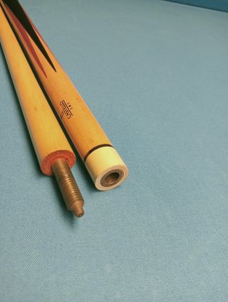 Taco billar tres bandas castello