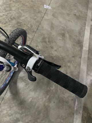 Bicicleta GT Avalanche 1.0