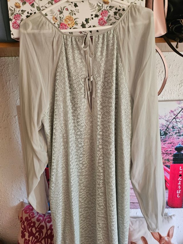 Vestido  hoos intropia