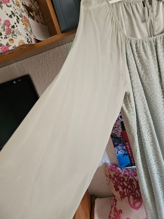 Vestido  hoos intropia