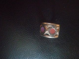Anillo B&L