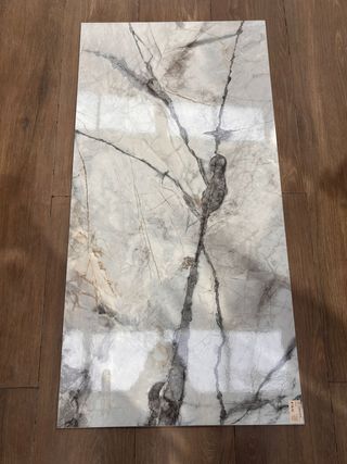 Baldosa Imitación Mármol Blanca - 60 x 120 cm