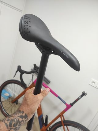 Tja , potencia y sillin cannondale