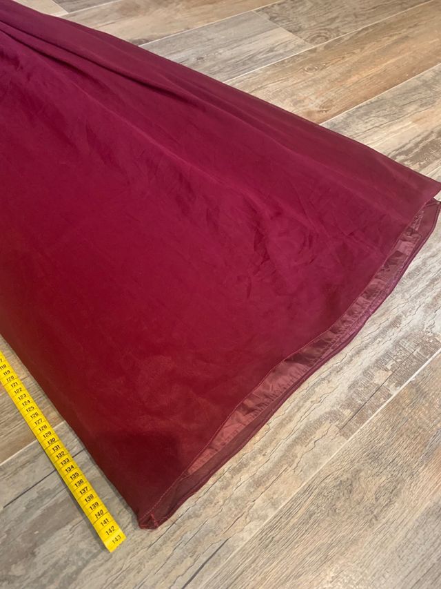 Vestido de fiesta marca Veneno en la Piel 50€