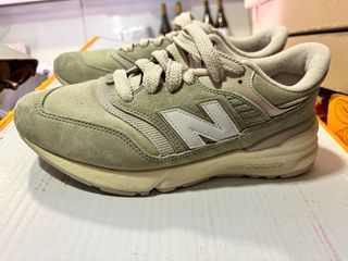 Zapatillas New Balance- dark olivine