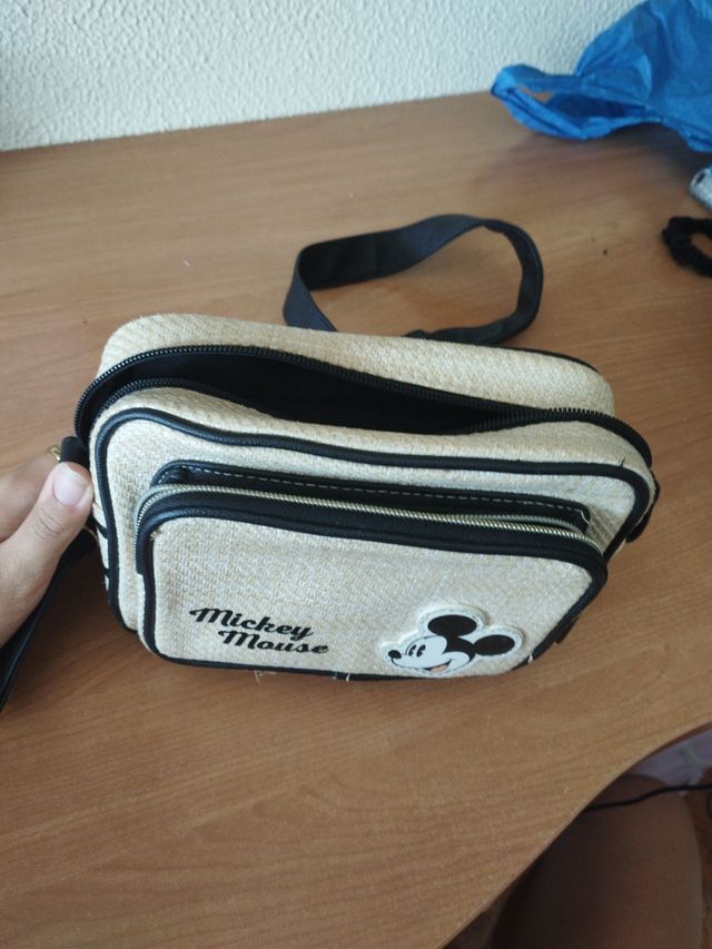 Bolsa Mickey moderna