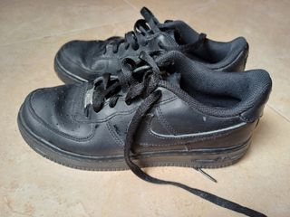 Nike Air Force negro  EUR 38 UK 5 