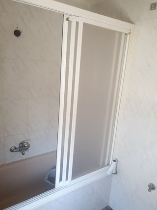 Mampara  bañera 