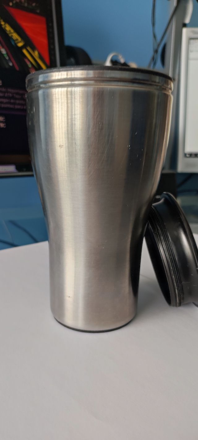 Vaso térmico de aluminio con tapa a presión