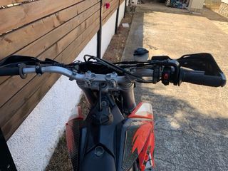 Aprilia sxv 550