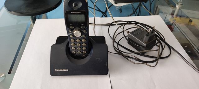 Teléfono inalámbrico Panasonic KX-TCD430GC negro